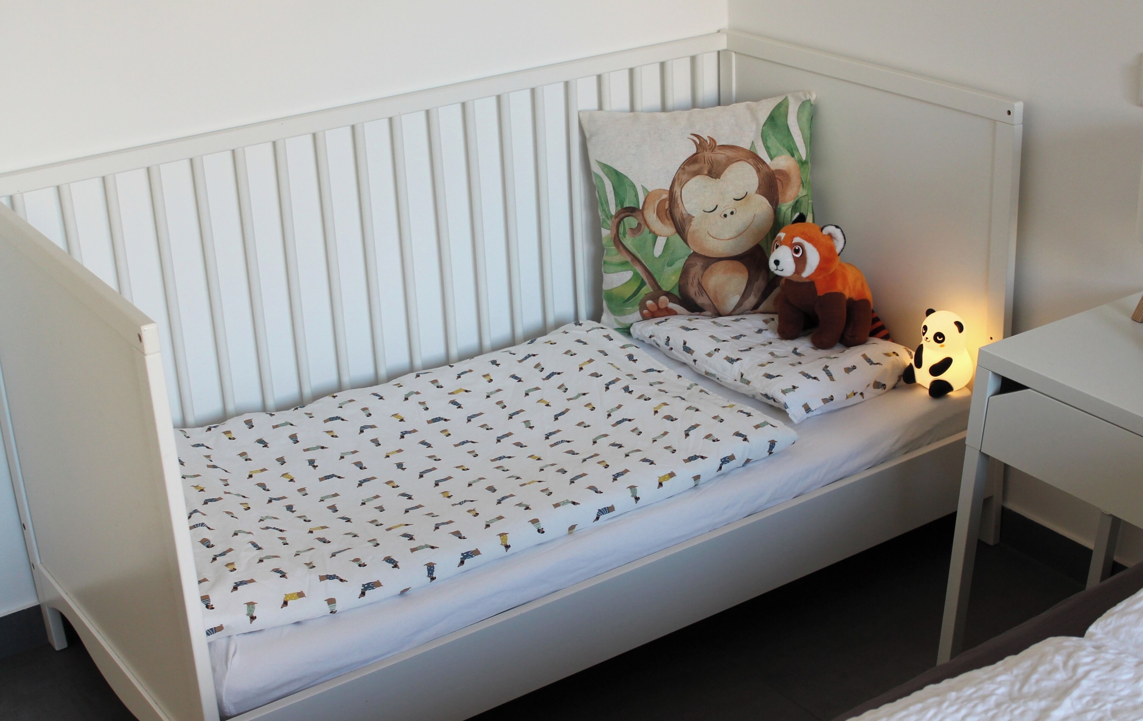 2 bedrooms, iron/ironing board, travel crib, WiFi