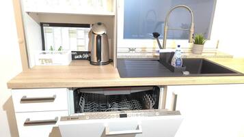 Microwave, stovetop, dishwasher