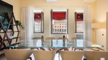 Apartment, City View | Dining