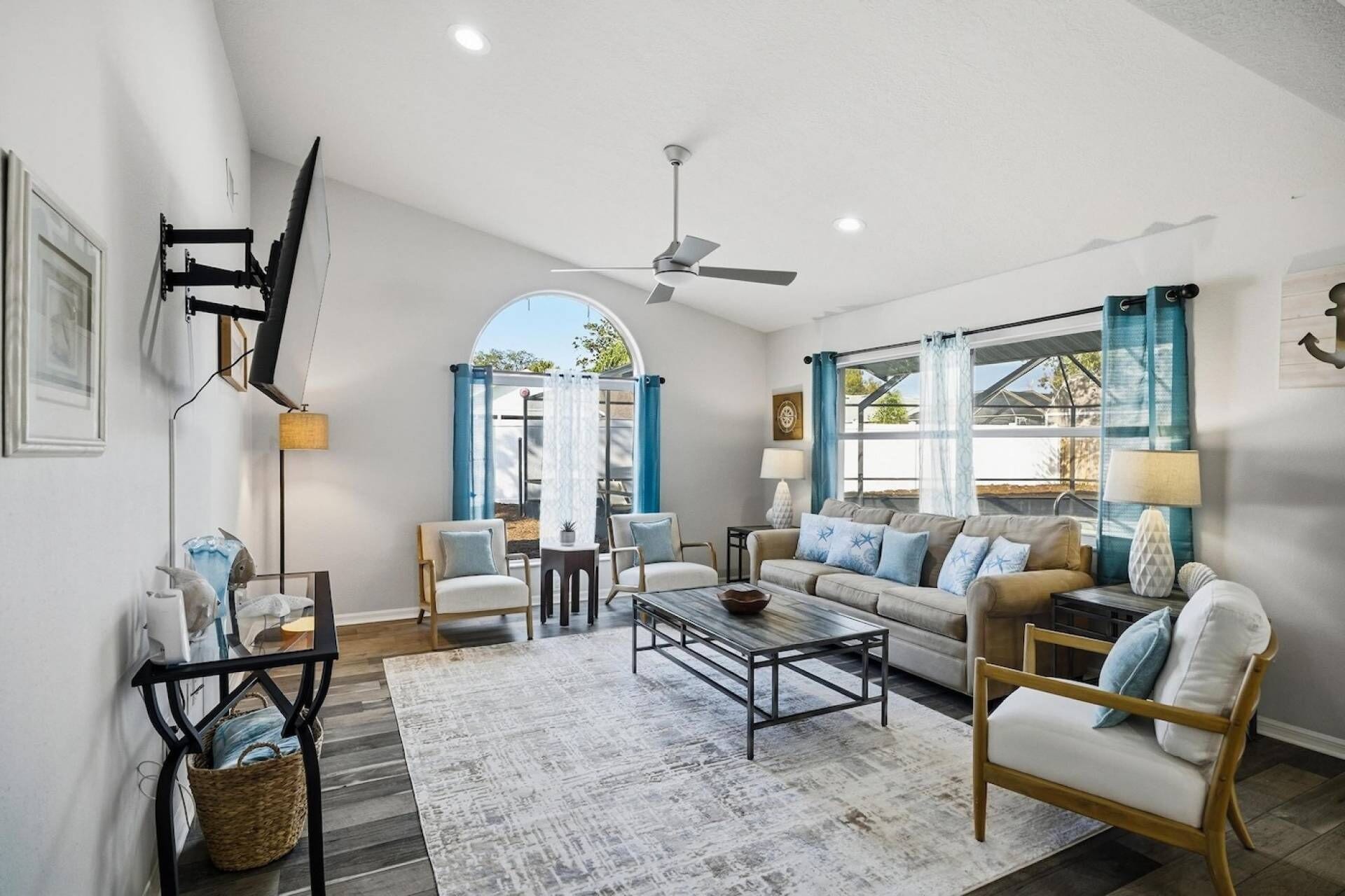 Fun In The Sun Retreat | 3br Pool Home | Dog Friendly | Minutes To Beach | Palm Coast - Palm Coast, FL