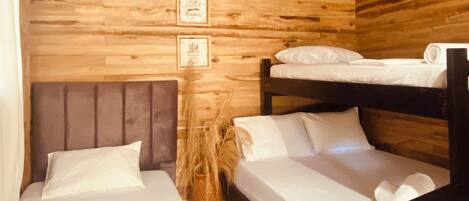 Laptop workspace, free WiFi