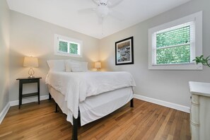 3 bedrooms, iron/ironing board, free WiFi, bed sheets - 3BR Near Downtown Brevard • Fire Pit • Pisgah & DuPont Forest (Brevard)