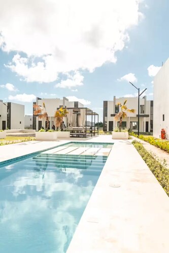 Villa privada con jacuzzi, piscina; en el corazón de Punta Cana