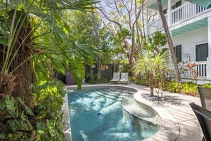 Pool - Under the Palms - Relaxing Condo, Shared Pool & Parking (Key West)