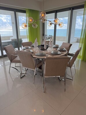 Dining - Charming Garza 5+ Diamond resort in Cancún, enjoy and relax! (Cancún)