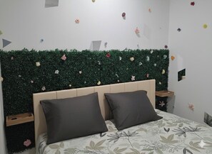 1 bedroom, WiFi, bed sheets - Modern, comfortable accommodation - Fitted kitchen & washing machine (Gisors)