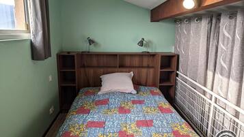 1 bedroom, iron/ironing board, travel crib, WiFi (free)