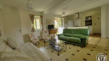 Télévision, table de tennis de table