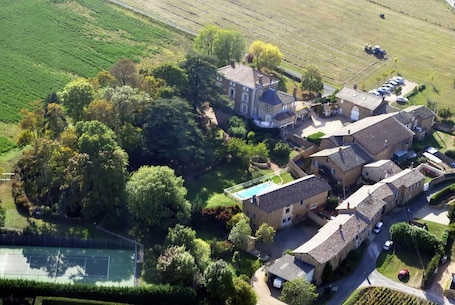 Exterior. Le Vigneronnage - SAINT-JULIEN
