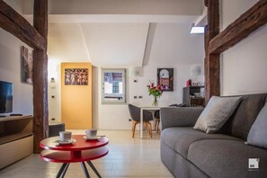 Apartment, City View | Living area - Urbanicooh Azzoguidi Torre Asinelli View (Bologna)