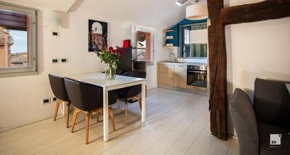 Urbanicooh Azzoguidi Torre Asinelli View