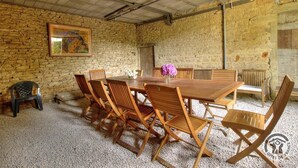 Outdoor dining - Chez Etienne - SAINT-JULIEN (SAINT-JULIEN)