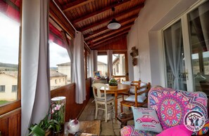 Interior - Le Gîte de Bacchus - JULIENAS (JULIENAS)