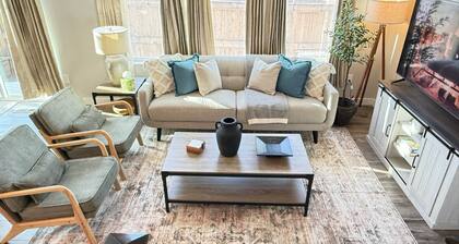 Executive furnished 4BR/4BA townhouse for 30+ day stays with 2-car garage