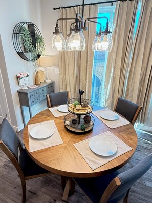 Dining - Executive furnished 4BR/4BA townhouse for 30+ day stays with 2-car garage (Aurora)