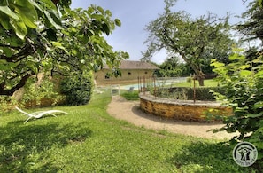 Property grounds - St-Jean-Baptiste - SAINT-JULIEN (SAINT-JULIEN)