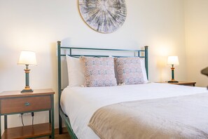 Room - Serenity View by YOUR KEY (Funchal)