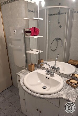 Dusche