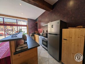 Microwave, oven, dishwasher, coffee/tea maker - Domaine des Mollières - GRANDRIS (GRANDRIS)