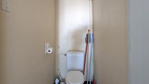 Bathroom - Gîte de la Panoncelière 2 (RONTALON)