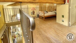 Interior - Grand gîte du Hameau d'Amignié (VERNAY)