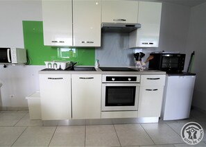 Microwave - Gîte Mont Blanc - SAINT-MARCEL-L'ECLAIRE (SAINT-MARCEL-L'ECLAIRE)