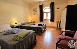 6 chambres, lit parapluie, Wi-Fi gratuit