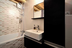 Shower - Le Minotier - GLEIZE (GLEIZE)
