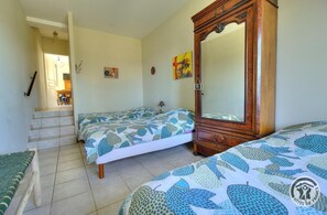 3 Schlafzimmer, Reisekinderbett, kostenloses WLAN