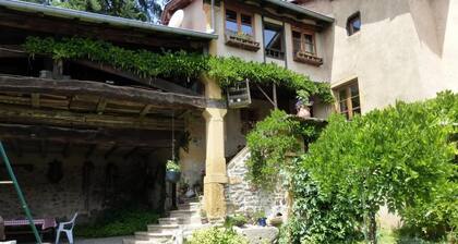 GĂźte du Mortier - BESSENAY