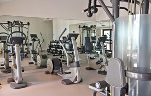 Fitness facility - 2 bedroom nice (sta)caravan in Lopar (Lopar)