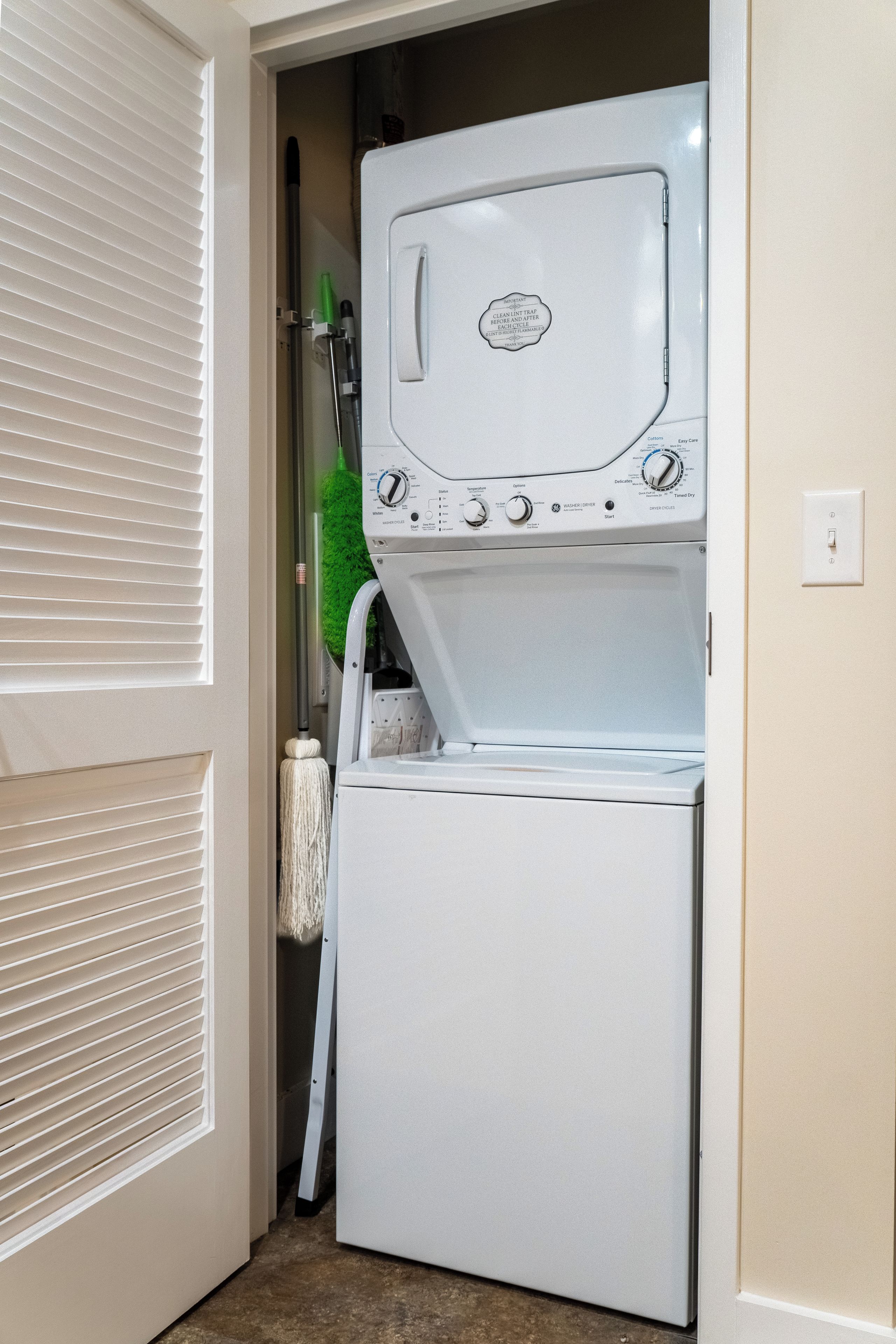 In unit Washer & Dryer