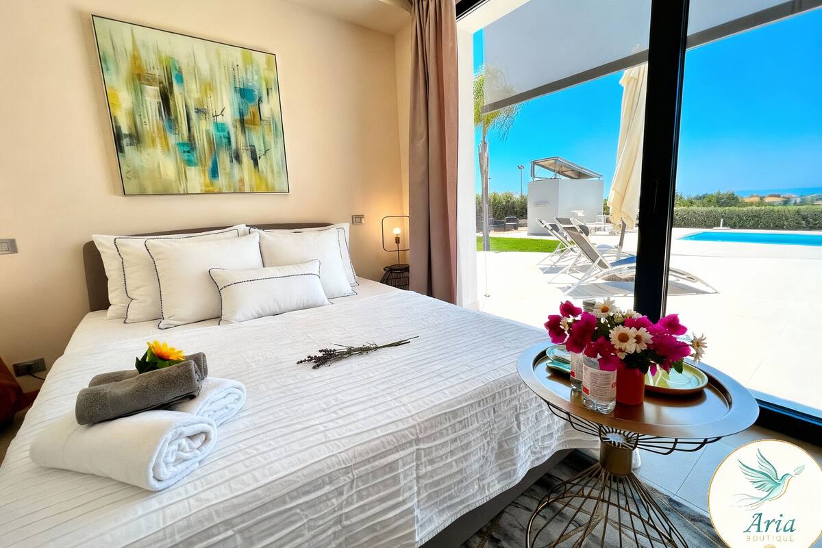 Doppia Luxury, vista mare | Una cassaforte in camera, Wi-Fi gratuito