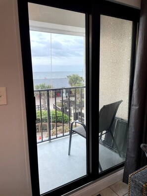 Interior - Oceanfront Studio with resort amenities (Myrtle Beach)