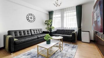 Smart-TV, Videospiele, Stereoanlage, Arbeitsbereiche