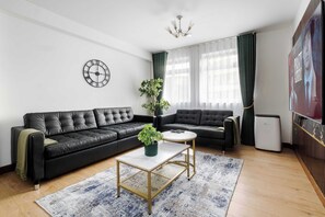Smart-TV, Videospiele, Stereoanlage, Arbeitsbereiche