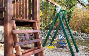 Children’s area - Nice home in Sestanovac (Sestanovac)