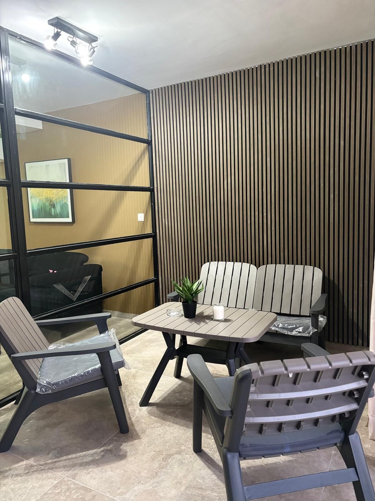 奢华公寓, 泳池景观 | 露台