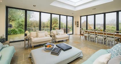 Shorelands, Bembridge, sleeps 16