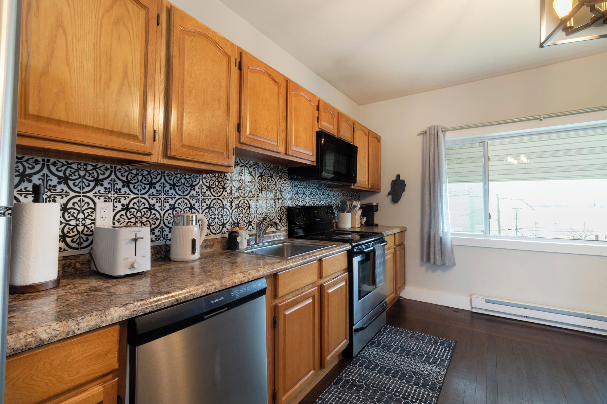 Microwave, oven, stovetop, dishwasher