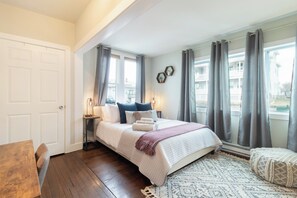 2 chambres, fer et planche à repasser, Wi-Fi, literie fournie