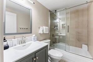 Hair dryer, towels - Mountain Bliss at Elk Lane | Heart of Avon (Avon)