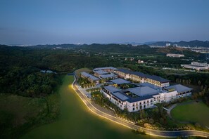 Exterior - Renaissance Hangzhou Lin'An Hotel (Hangzhou)