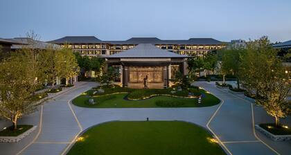 Renaissance Hangzhou Lin'An Hotel