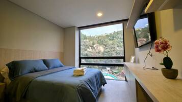 Superior-lejlighed | Skrivebord, mørklægningsgardiner, strygejern/strygebræt, gratis Wi-Fi