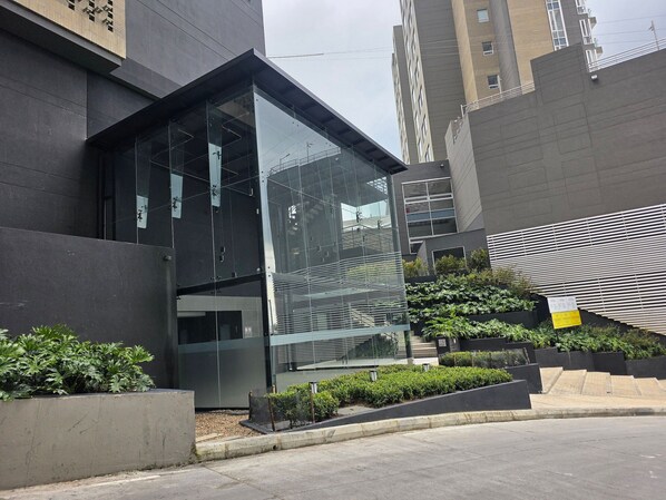 Apartment | Exterior