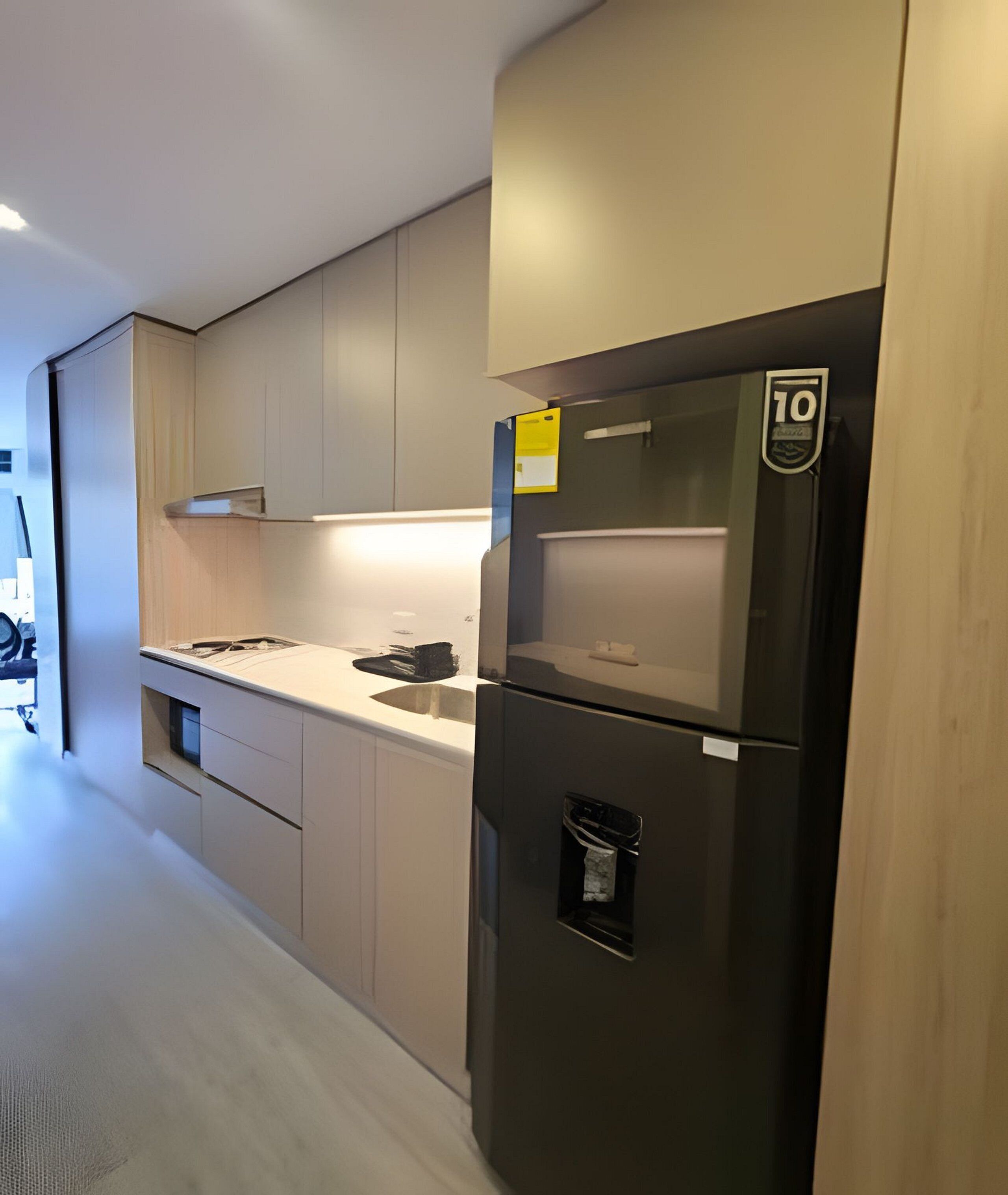 Apartment | Private kitchen | Microwave, cookware/dishes/utensils