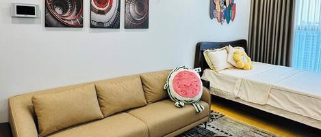 1 bedroom, iron/ironing board, WiFi