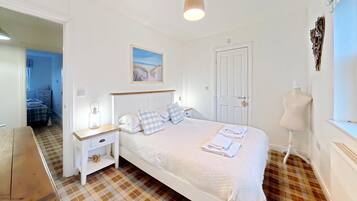 6 habitaciones, tabla de planchar con plancha y wifi gratis