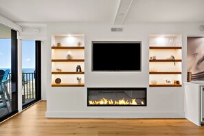 Interior - Brand New luxury oceanfront condo - 2 bdrm/sleeps 8.  Mini and full weeks open. (Bethany Beach)